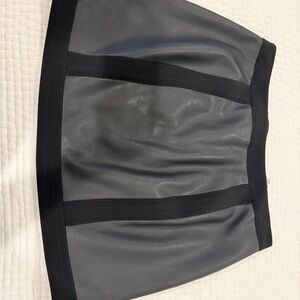 BCBGMaxAzria Black and Charcoal Skirt